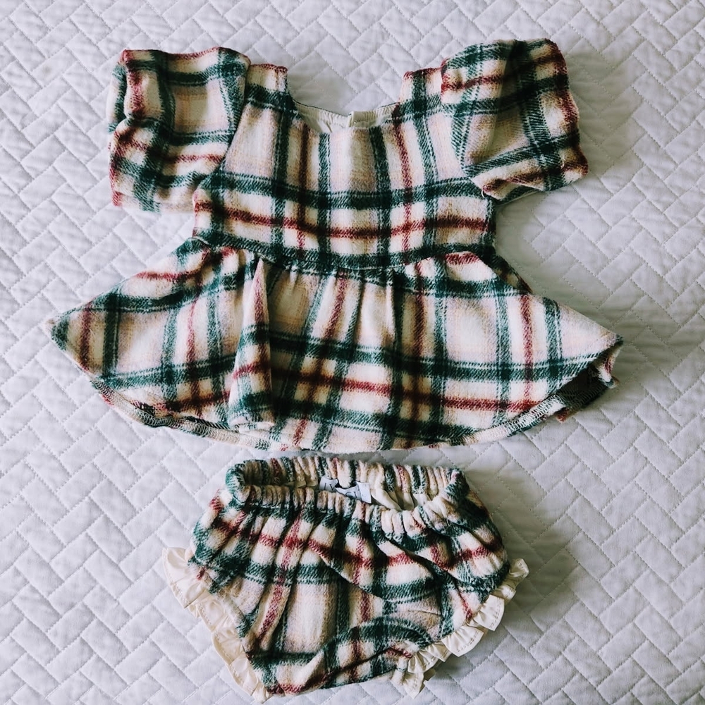 Ivy City Molly Plaid 0-3 Month Outfit NWOT